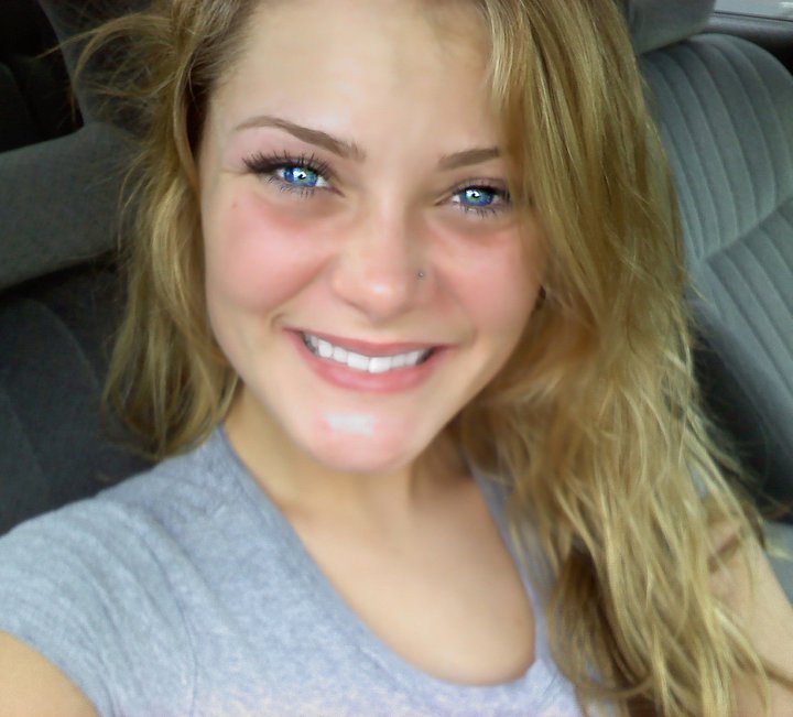 262567_247243621974364_100000661837280_841236_2261994_n